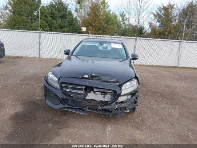 55SWF4JB5GU106759 Mercedes-Benz C 300 Luxury/sport