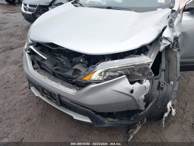 Honda CR-V LX 2018 2HKRW6H37JH232574 Image 6