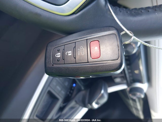 Toyota Rav4 Xle 2021 JTMW1RFV6MJ022728 Image 11