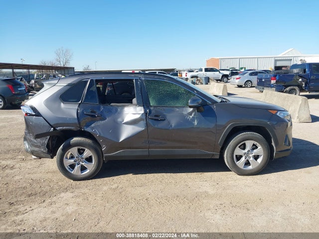 Toyota Rav4 Xle 2021 JTMW1RFV6MJ022728 Image 13