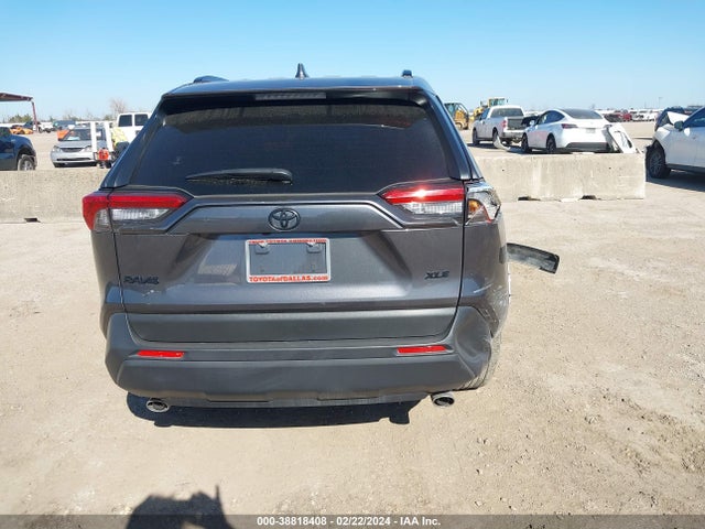 Toyota Rav4 Xle 2021 JTMW1RFV6MJ022728 Image 16