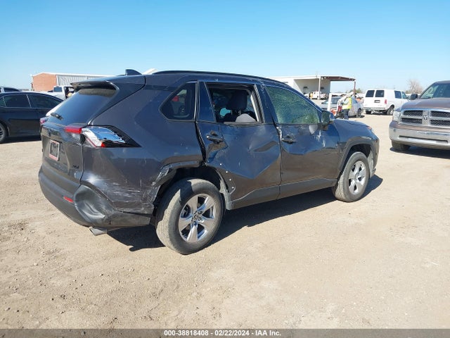 Toyota Rav4 Xle 2021 JTMW1RFV6MJ022728 Image 4