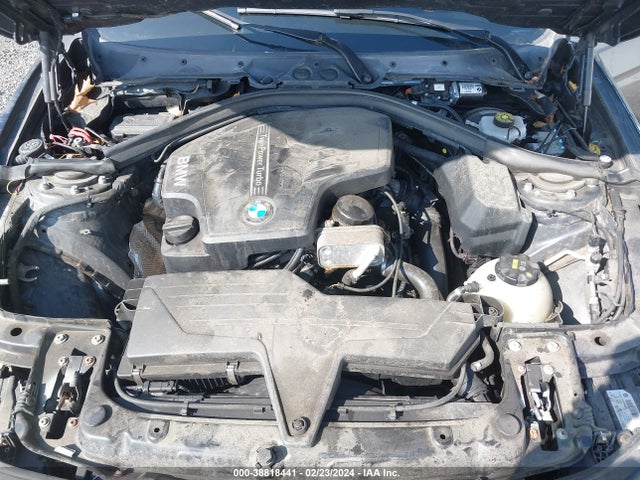 BMW 328i Xdrive 2016 WBA8E3G59GNT80912 Image 10