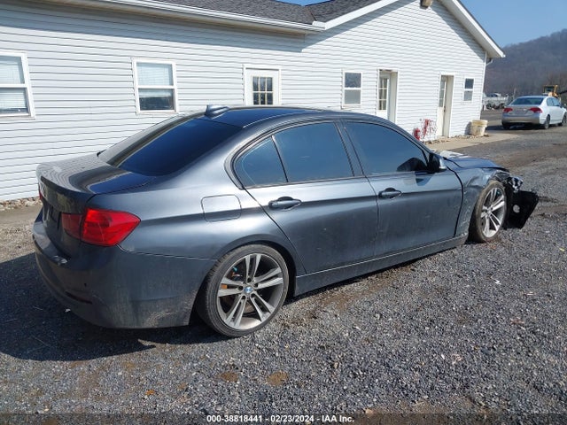 BMW 328i Xdrive 2016 WBA8E3G59GNT80912 Image 4