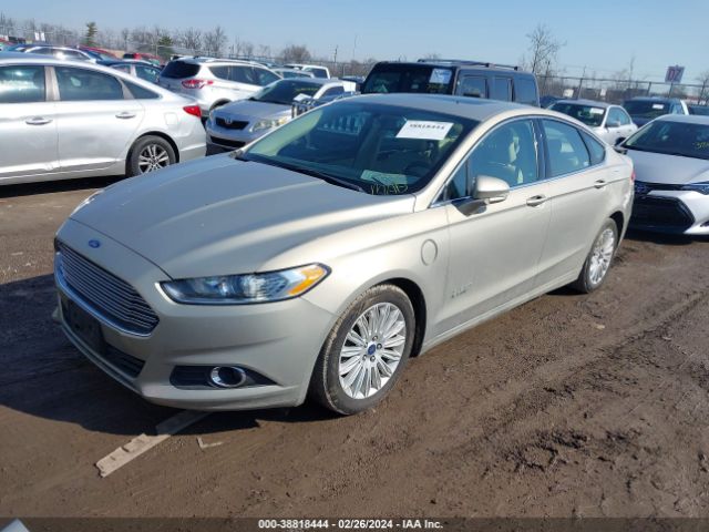 3FA6P0PU3FR302735 Ford Fusion Energi Se Luxury