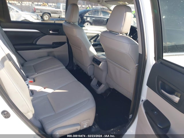 Toyota Highlander Xle 2019 5TDJZRFH0KS575369 Image 8