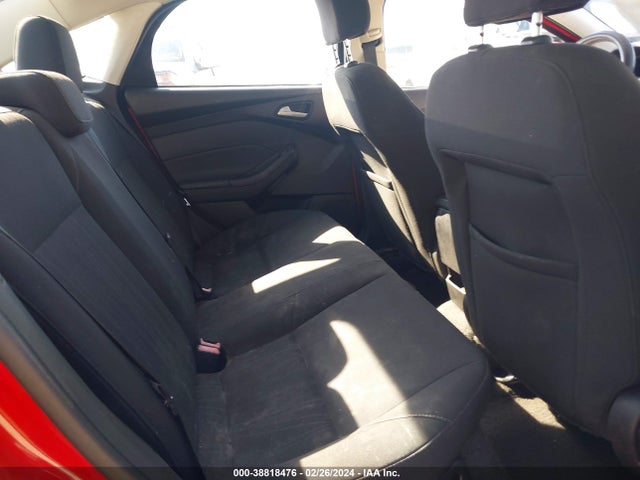 Ford FOCUS SE 2015 1FADP3F24FL335847 Image 8