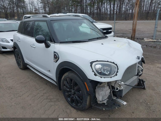 2018 MINI COUNTRYMAN WMZYT5C32J3E60714 Photo 0