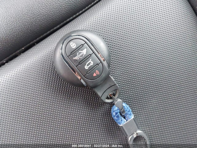 2018 MINI COUNTRYMAN WMZYT5C32J3E60714 Photo 10