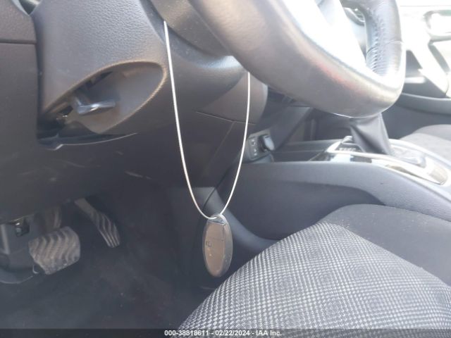 JN1BJ1CR7HW140385 Nissan Rogue Sport Sv