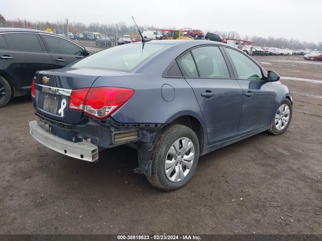 Chevrolet Cruze Ls Auto 2014 1G1PA5SH9E7343408 Image 4