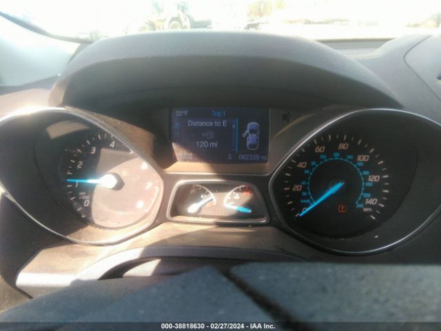 1FMCU9GX1EUD18231 Ford ESCAPE SE