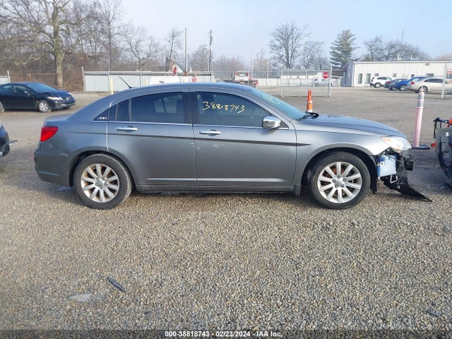 2013 CHRYSLER 200 LIMITED VIN: 1C3CCBCG4DN524922
