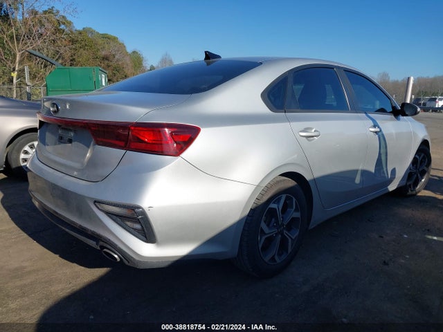 KIA Forte Lxs 2019 3KPF24AD6KE031888 Image 4