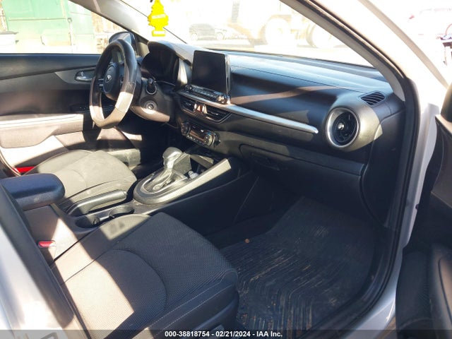 KIA Forte Lxs 2019 3KPF24AD6KE031888 Image 5