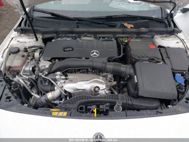 W1K3G4EB8LJ229377 Mercedes-Benz A 220