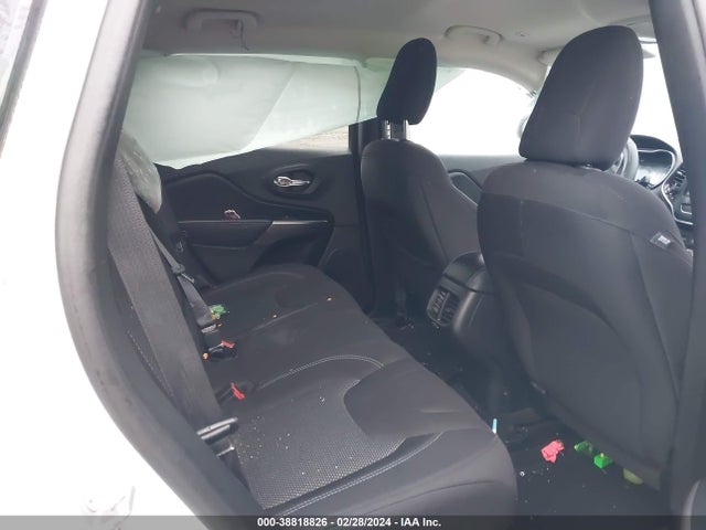 Jeep Cherokee Latitude 4x4 2019 1C4PJMCB8KD355350 Image 8