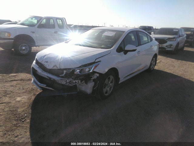 Chevrolet Cruze Ls Auto 2017 1G1BC5SM6H7276255 Image 2