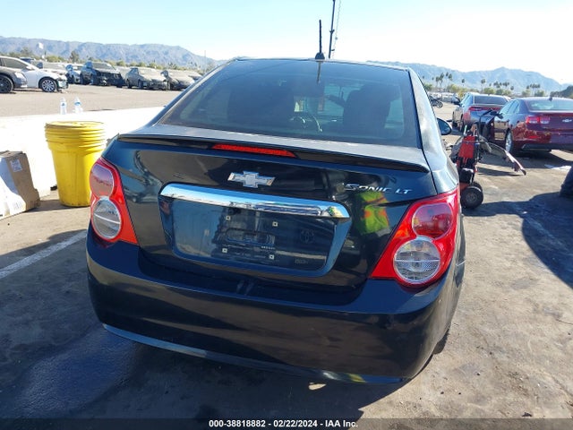 Chevrolet Sonic Lt Auto 2015 1G1JC5SH5F4133391 Image 16