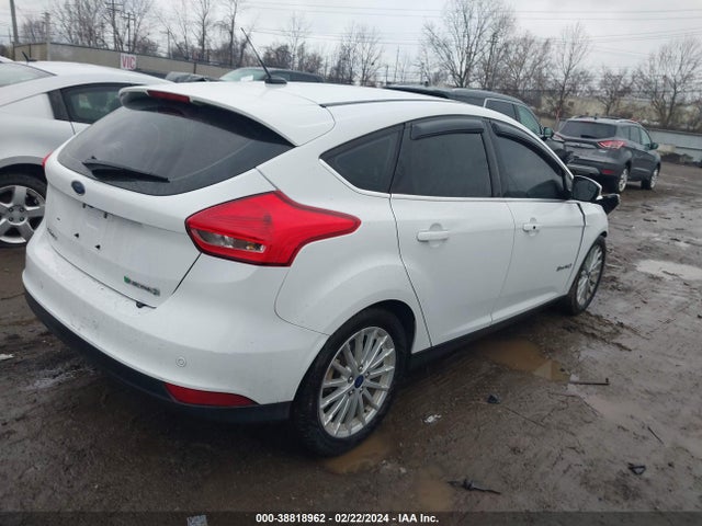 Ford FOCUS ELECTRIC 2017 1FADP3R4XHL224395 Image 4