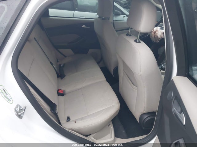 Ford FOCUS ELECTRIC 2017 1FADP3R4XHL224395 Image 8