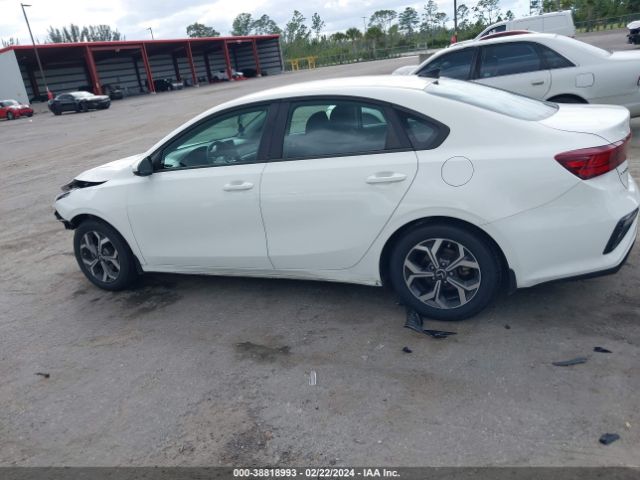 3KPF24AD9LE166817 KIA Forte Lxs