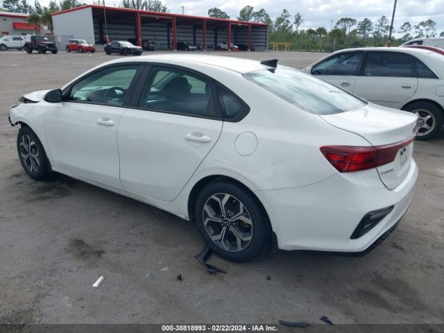 3KPF24AD9LE166817 KIA Forte Lxs