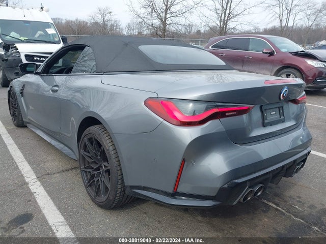 BMW M4 Competition Xdrive 2023 WBS33BA03PCM84620 Image 3