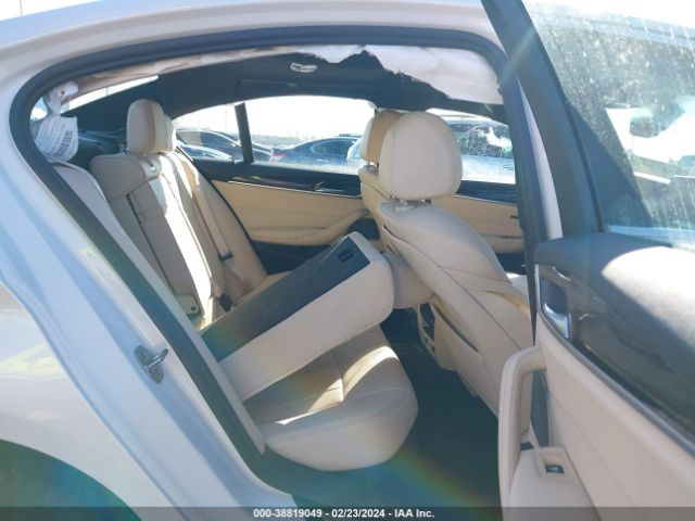 WBA53BH03NCK02735 BMW 530 I