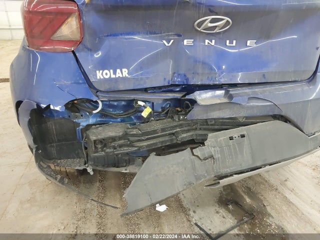 Hyundai Venue Limited 2022 KMHRC8A39NU202868 Image 18