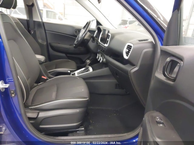 Hyundai Venue Limited 2022 KMHRC8A39NU202868 Image 5