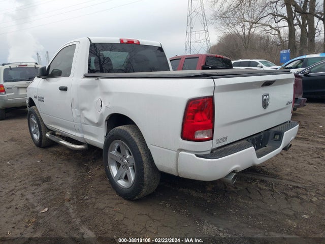 RAM 1500 Express 2014 3C6JR7AT7EG325038 Image 3