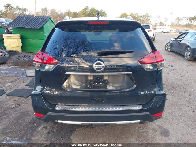 Nissan ROGUE SV 2018 KNMAT2MV2JP606714 Image 16