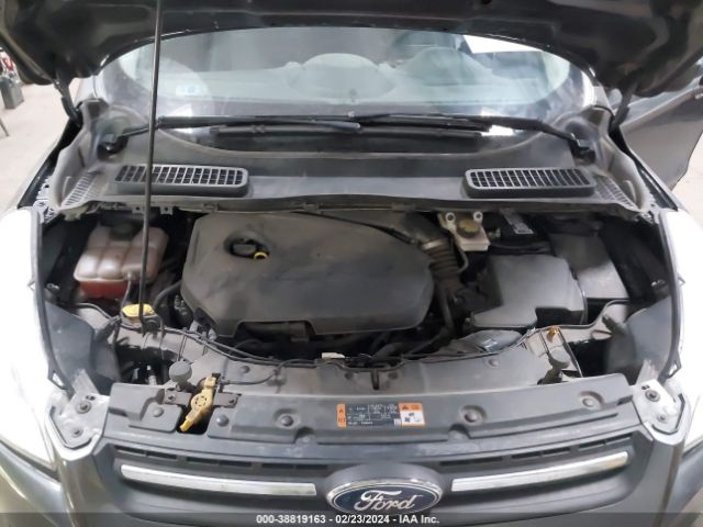 1FMCU0GX8FUA31031 Ford ESCAPE SE