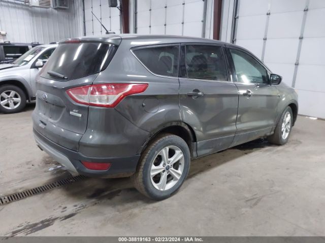 1FMCU0GX8FUA31031 Ford ESCAPE SE