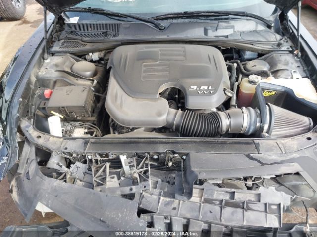 2C3CDZAG7JH309970 Dodge Challenger Sxt Plus