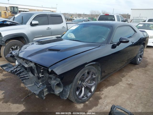 2C3CDZAG7JH309970 Dodge Challenger Sxt Plus