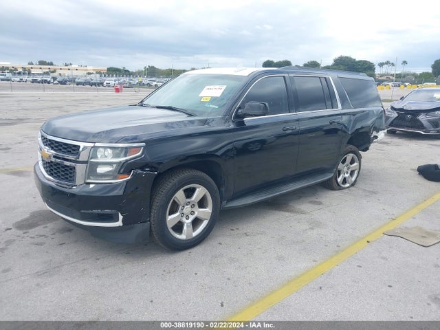 Chevrolet Suburban 1500 Lt 2015 1GNSCJKC2FR554245 Image 2