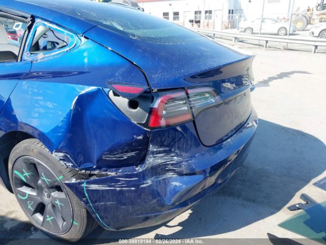 2021 TESLA MODEL 3 5YJ3E1EB5MF063472 Photo 5