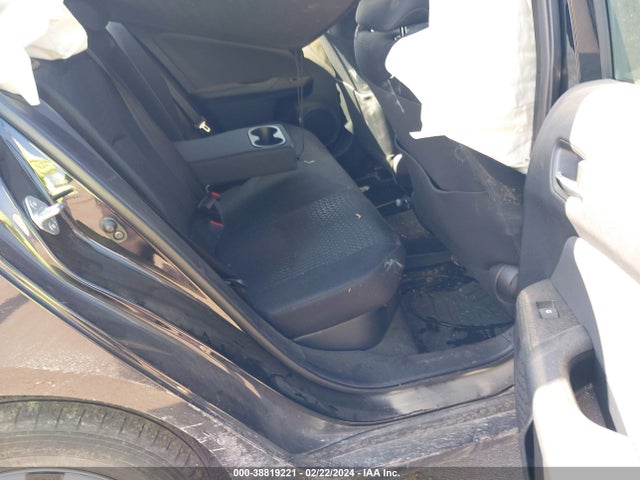 Toyota Prius Two 2018 JTDKBRFU3J3064860 Image 8