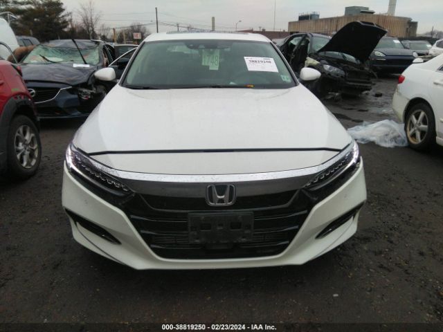 1HGCV2F93KA023013 Honda Accord Touring 2.0t