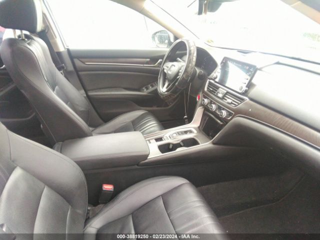 1HGCV2F93KA023013 Honda Accord Touring 2.0t