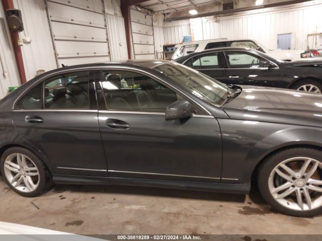WDDGF8AB8EA911180 Mercedes-Benz C 300 Luxury 4matic/sport 4matic
