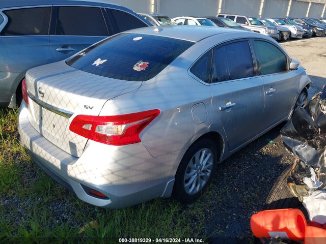 Nissan SENTRA SV 2018 3N1AB7AP0JY217660 Image 4