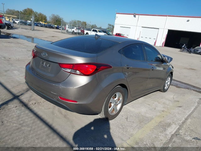2015 HYUNDAI ELANTRA SE VIN: 5NPDH4AE2FH646941