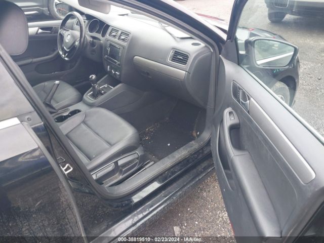3VWB67AJ6HM305340 Volkswagen Jetta 1.4t Se