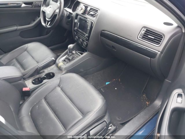3VWL17AJ1HM327118 Volkswagen Jetta 1.8t Sel/1.8t Sel Premium