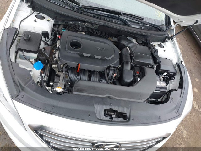 Hyundai SONATA SE 2015 5NPE24AF5FH146724 Image 10