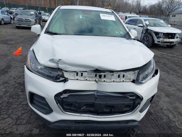 Chevrolet TRAX LS 2019 3GNCJKSB6KL206814 Image 6