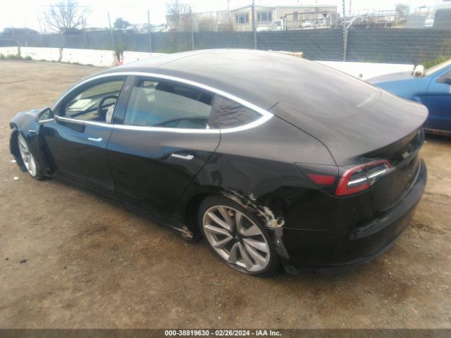 5YJ3E1EA4JF122725 Tesla Model 3 Long Range/mid Range
